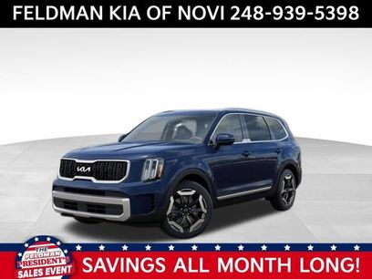 New 2025 Kia Telluride EX w/ EX Captain's Chair Package