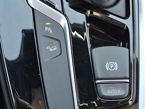 Used 2021 BMW X3 xDrive30i w/ Premium Package image 31