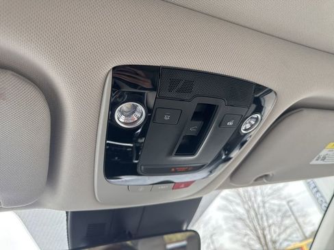 Used 2022 Kia Sorento S w/ Option Group 015 image 31