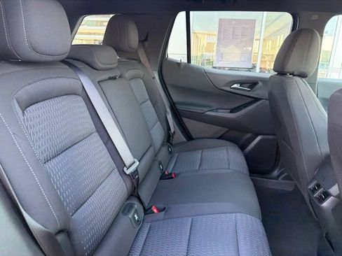 Used 2026 Chevrolet Equinox LT w/ LPO, Floor Liner Package FWD image 26