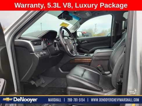 Used 2019 Chevrolet Tahoe LT w/ Luxury Package AWD/4WD image 8