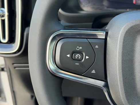 Certified 2023 Volvo C40 P8 Recharge Plus AWD/4WD image 29
