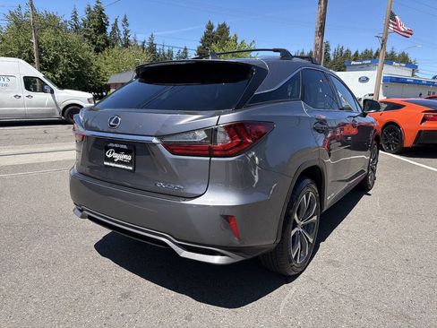 Used 2017 Lexus RX 450h AWD w/ Cold Weather Package image 12