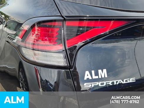 Used 2025 Kia Sportage EX w/ Premium Package FWD image 8