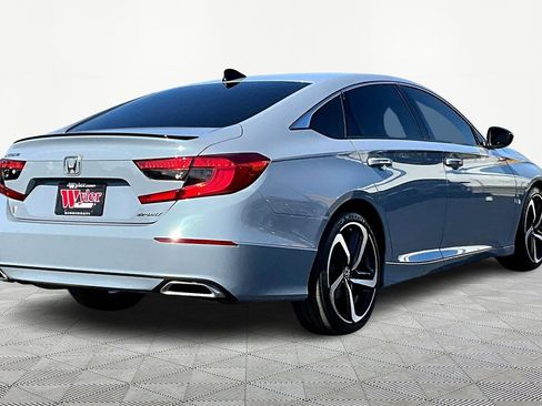 Used 2022 Honda Accord Sport image 7