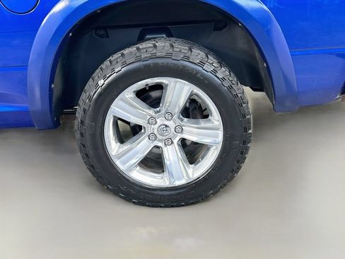 Used 2015 RAM 1500 Sport AWD/4WD image 30