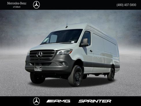 Used 2024 Mercedes-Benz Sprinter 2500 image 1