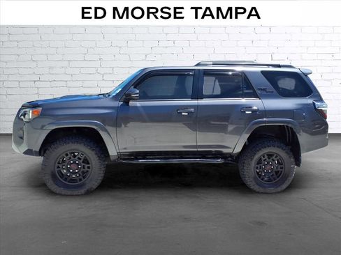 Used 2021 Toyota 4Runner TRD Off-Road Premium w/ Moonroof Package AWD/4WD image 2