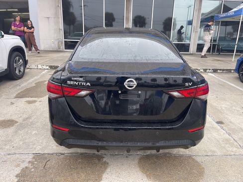 Used 2022 Nissan Sentra SV image 5