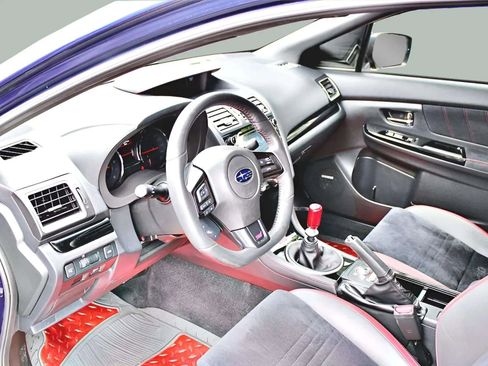 Used 2019 Subaru WRX STI Limited image 9