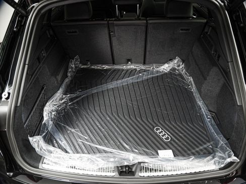 New 2026 Audi SQ5 Premium Plus AWD/4WD image 5