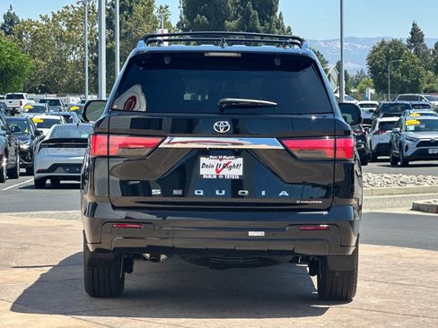 New 2026 Toyota Sequoia 1794 Edition w/ Tow Technology Package AWD/4WD image 5