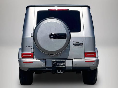 Used 2021 Mercedes-Benz G 550 image 6