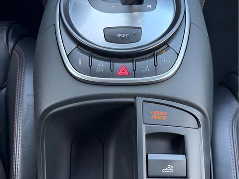 Used 2011 Audi R8 V10 AWD/4WD image 15