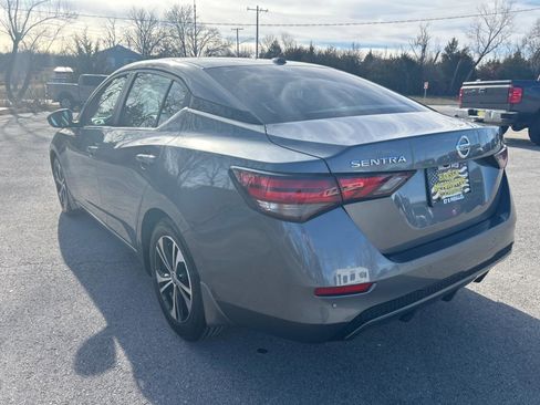 Used 2022 Nissan Sentra SV FWD image 8