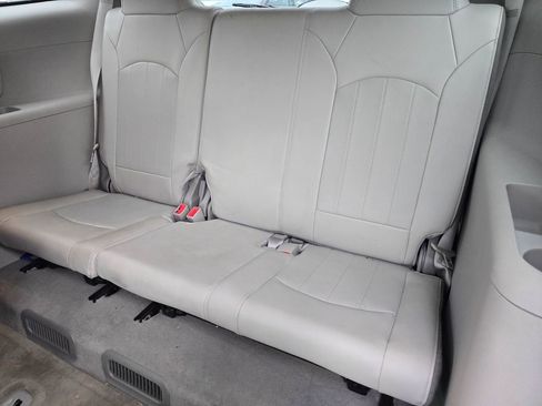 Used 2015 Buick Enclave Leather AWD/4WD image 14