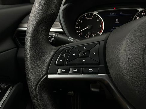 Used 2023 Nissan Altima 2.5 SV image 32