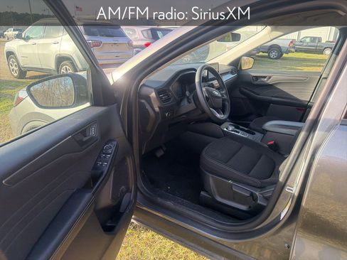 Used 2025 Ford Escape Active image 6