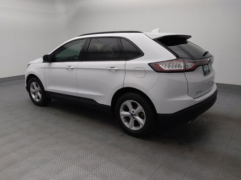 Used 2018 Ford Edge SE FWD image 3