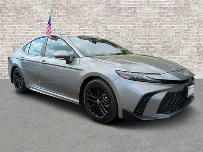Used 2025 Toyota Camry SE
