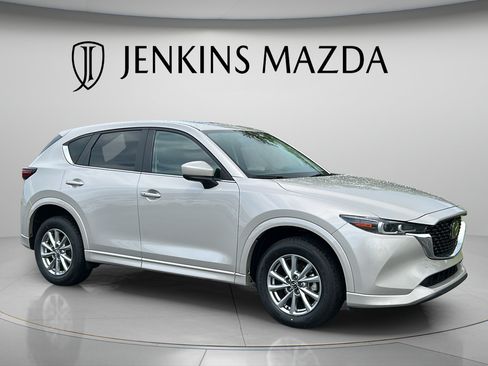 Certified 2025 MAZDA CX-5 AWD 2.5 S w/ Preferred Package image 9