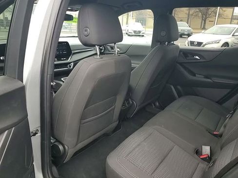 Used 2025 Chevrolet Equinox LT image 25