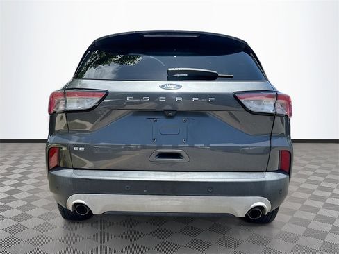 Used 2021 Ford Escape SE image 7