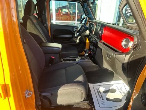 Used 2021 Jeep Wrangler Unlimited Rubicon AWD/4WD image 9