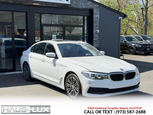 Used 2019 BMW 530i xDrive w/ Convenience Package AWD/4WD image 5