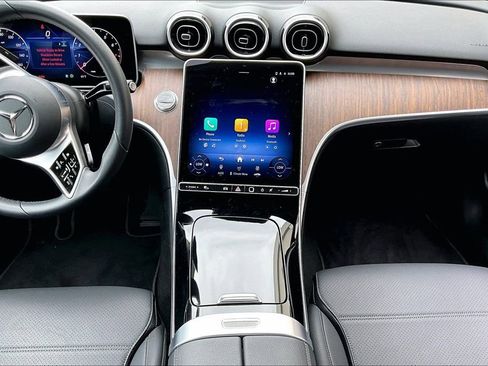 Used 2026 Mercedes-Benz C 300 4MATIC Sedan image 24