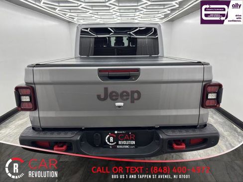 Used 2020 Jeep Gladiator Rubicon w/ Dual Top Group image 5