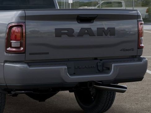 New 2026 RAM 2500 Big Horn AWD/4WD image 13
