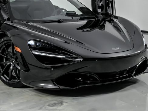 Used 2020 McLaren 720S Performance image 3