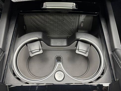 New 2026 Mercedes-Benz GLS 63 AMG 4MATIC image 16