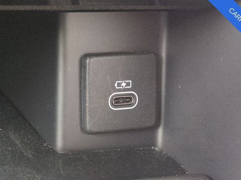 Used 2023 Land Rover Discovery S R-Dynamic image 34