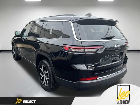 Used 2024 Jeep Grand Cherokee L Limited w/ Luxury Tech Group II AWD/4WD image 8