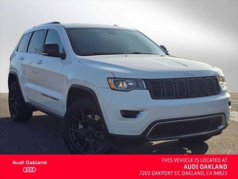Used 2022 Jeep Grand Cherokee Limited image 1