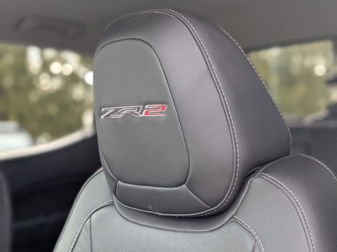 Used 2022 Chevrolet Colorado ZR2 image 36