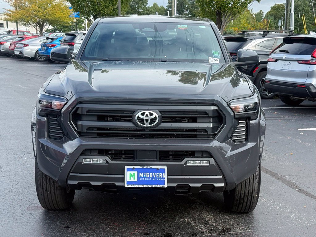 Certified 2026 Toyota Tacoma SR5 AWD/4WD image 13