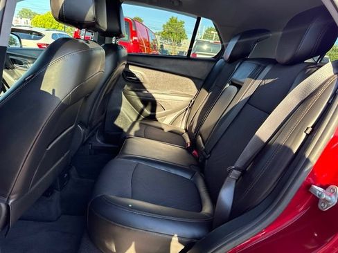 Used 2020 Chevrolet Trax LT w/ Sun & Sound Package AWD/4WD image 22