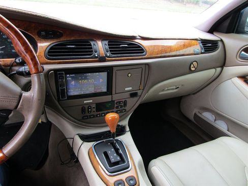 Used 2001 Jaguar S-TYPE 3.0 RWD image 18