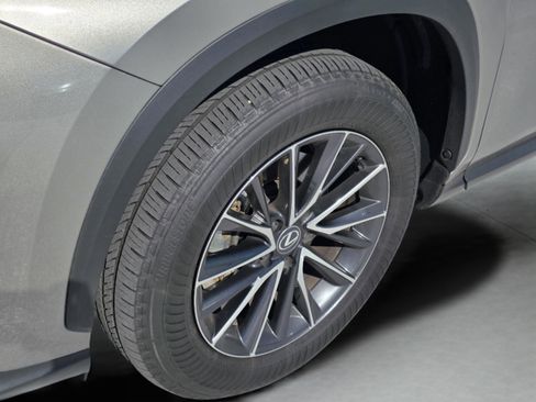 Used 2024 Lexus NX 350 AWD image 11