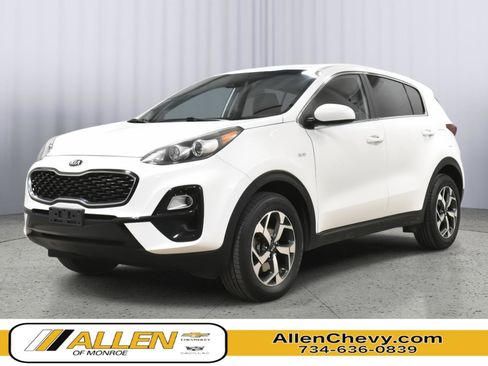 Used 2020 Kia Sportage LX AWD/4WD image 1