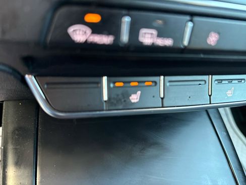 Used 2020 Kia Sorento LX w/ LX I4 Convenience Package image 15