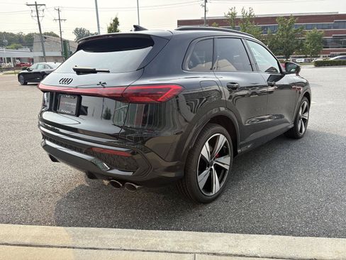 New 2026 Audi SQ5 Premium Plus AWD/4WD image 5