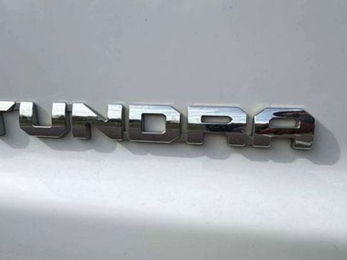 Used 2015 Toyota Tundra SR5 image 15