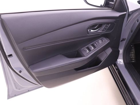 Used 2023 Honda Accord Sport image 9