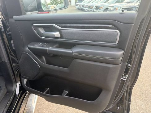 Used 2022 RAM 1500 Big Horn AWD/4WD image 14