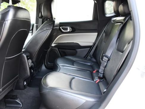 Used 2023 Jeep Compass Limited AWD/4WD image 17