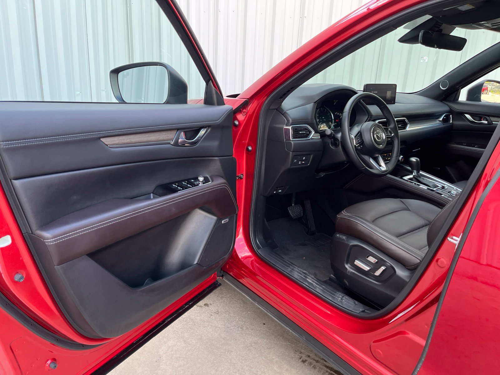 Used 2024 MAZDA CX-5 Signature AWD/4WD image 11